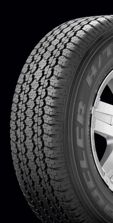 Opona Bridgestone 31x10.5 R15 D689 109R