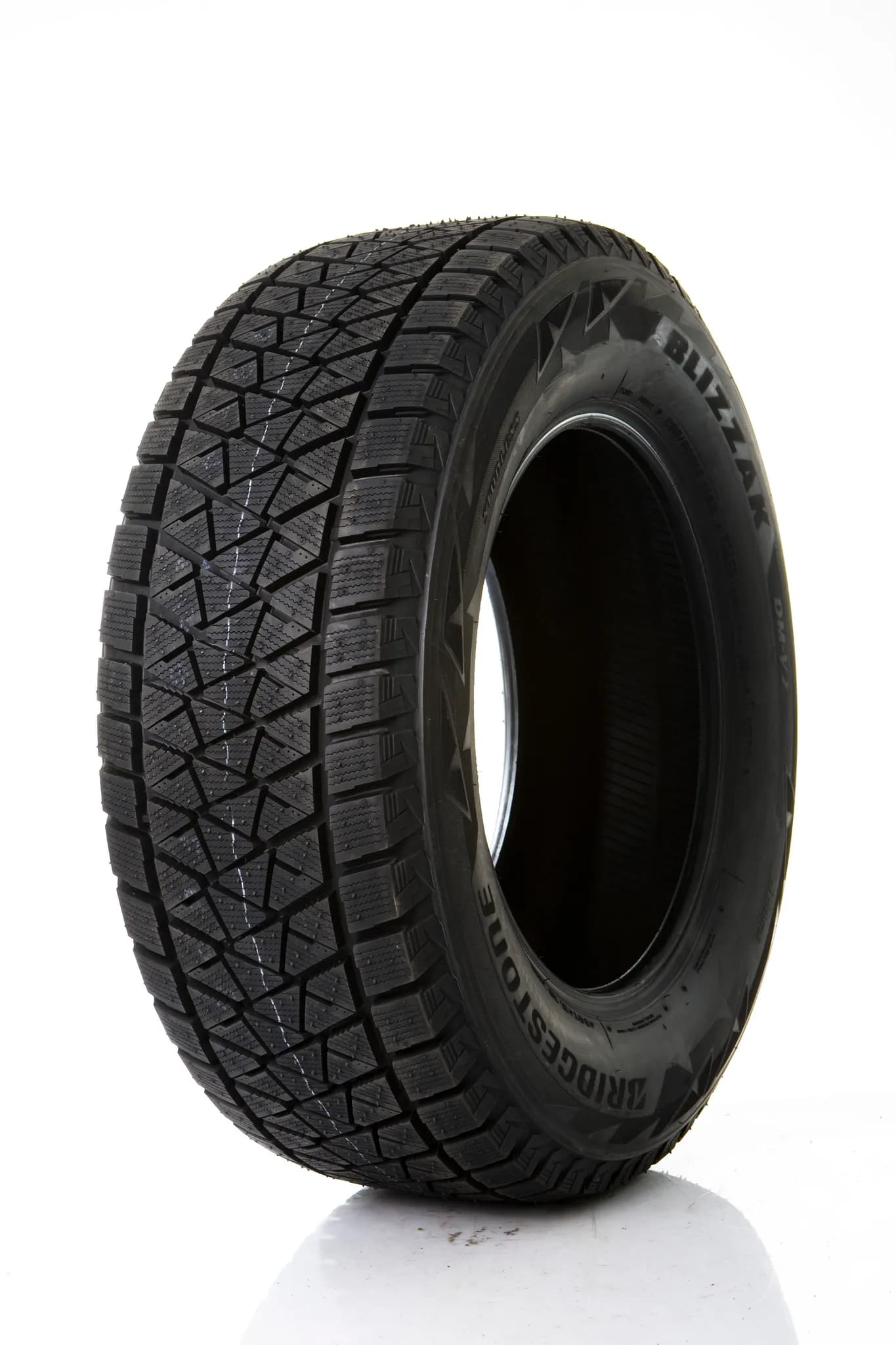 Bridgestone 215/80 R15 BLIZZAK DM-V2 102R
