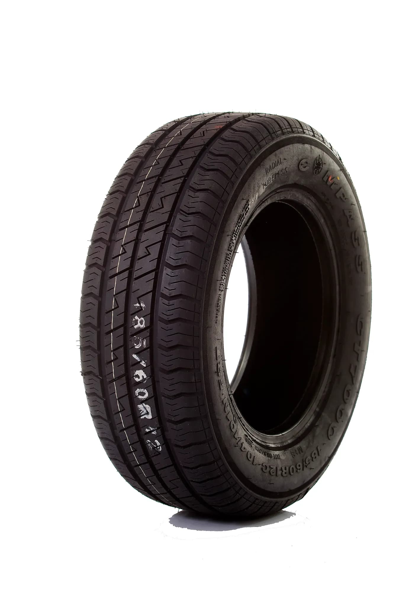 Compass 195/50 R13C CT7000 104N