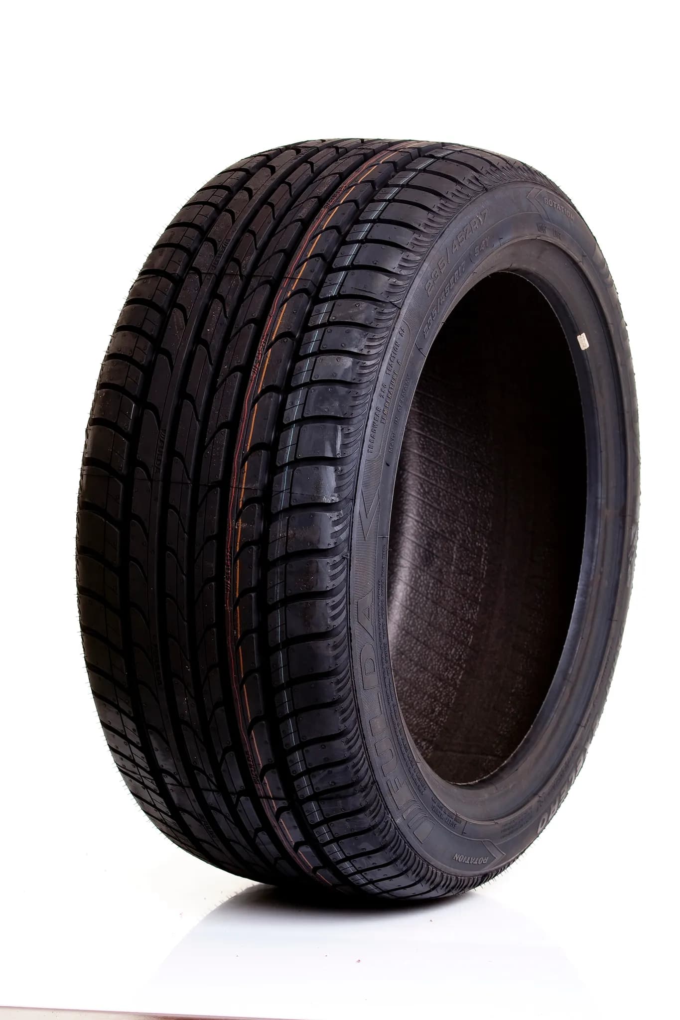 Fulda 235/40 ZR17 CARAT EXELERO 90Y DOT2009