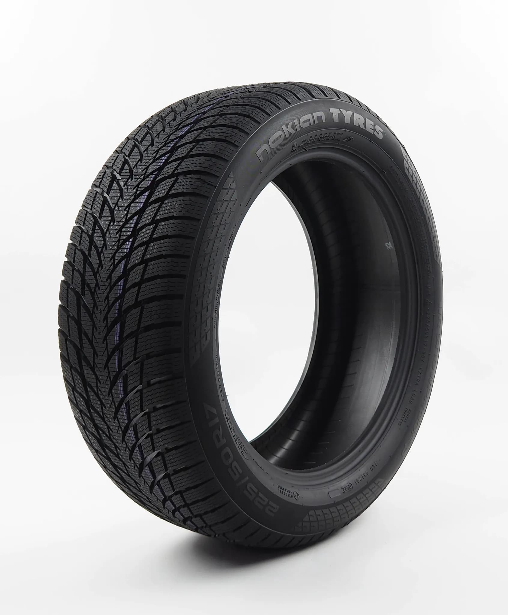 Nokian 225/40 R18 WR Snowproof P 92V