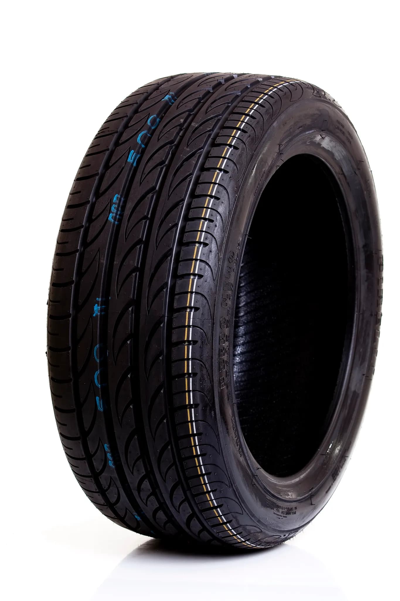 Pirelli 215/35 ZR19 PZERO NERO XL 85Y DOT2008