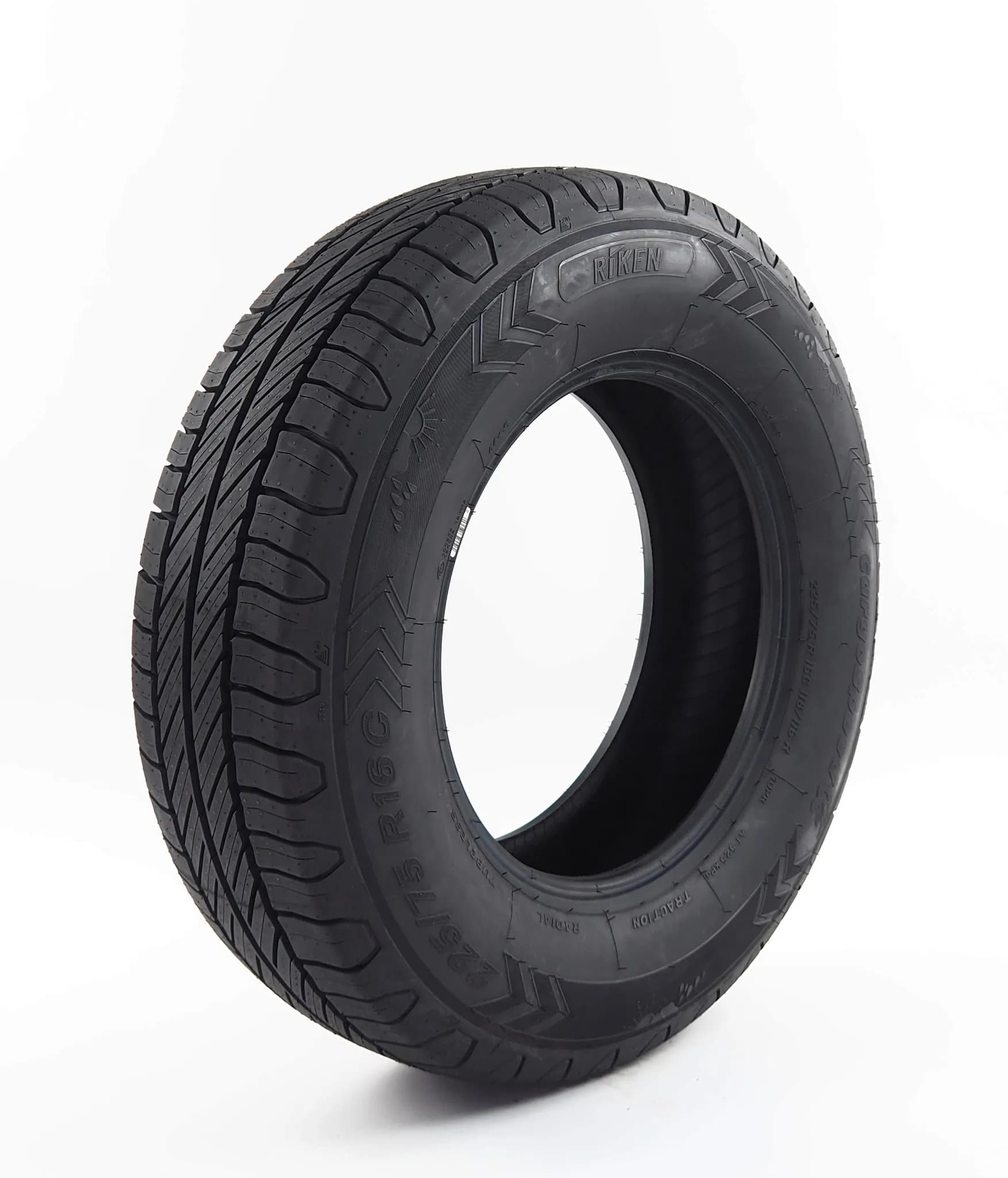 Riken 215/65 R15 CARGO SPEED EVO 104T