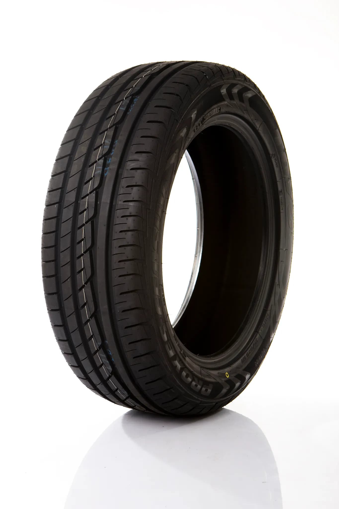 Toyo 225/65 R17 PXCF1 SUV 102H DOT2014