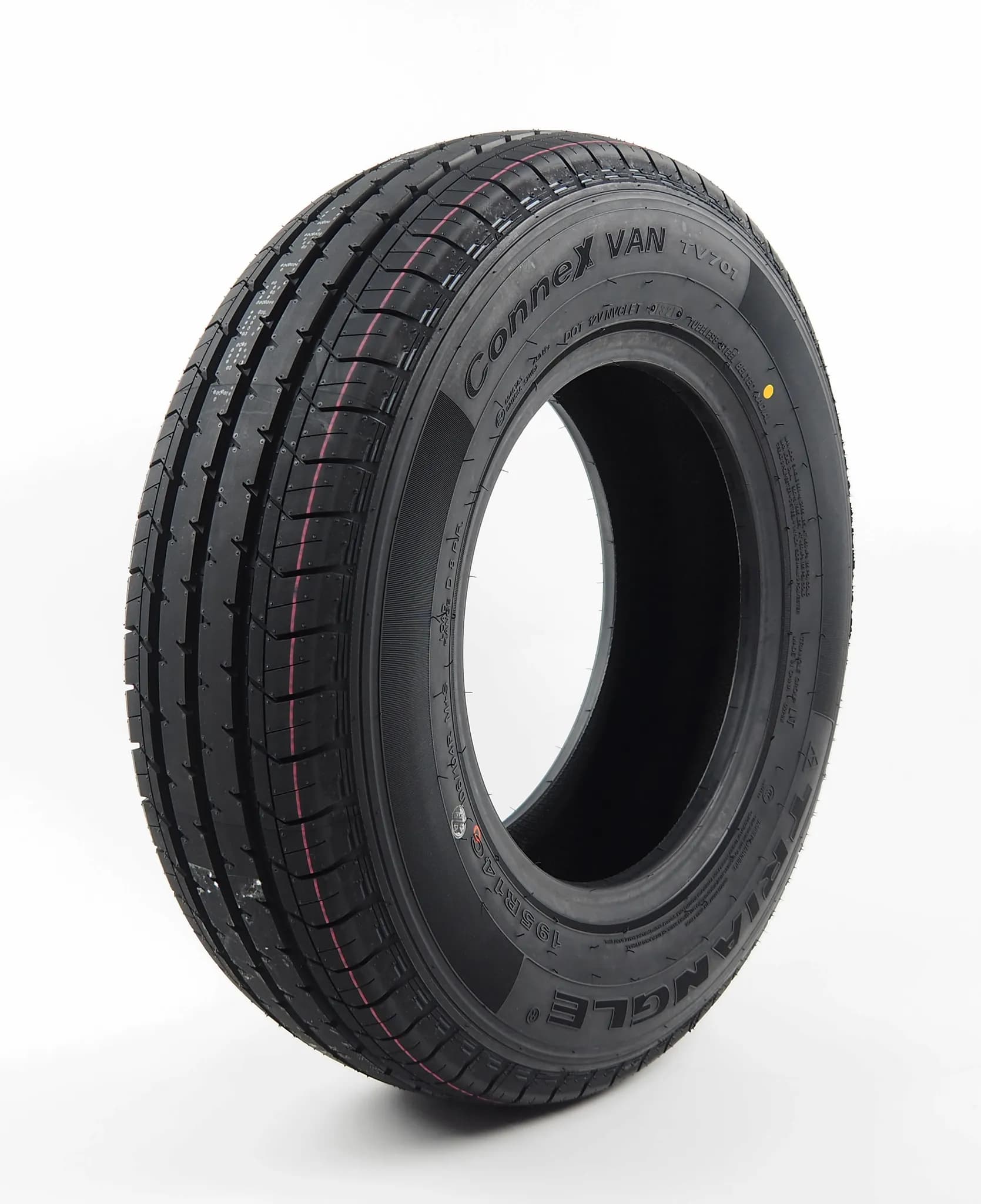 Triangle 215/65 R15C TV701 104/100T