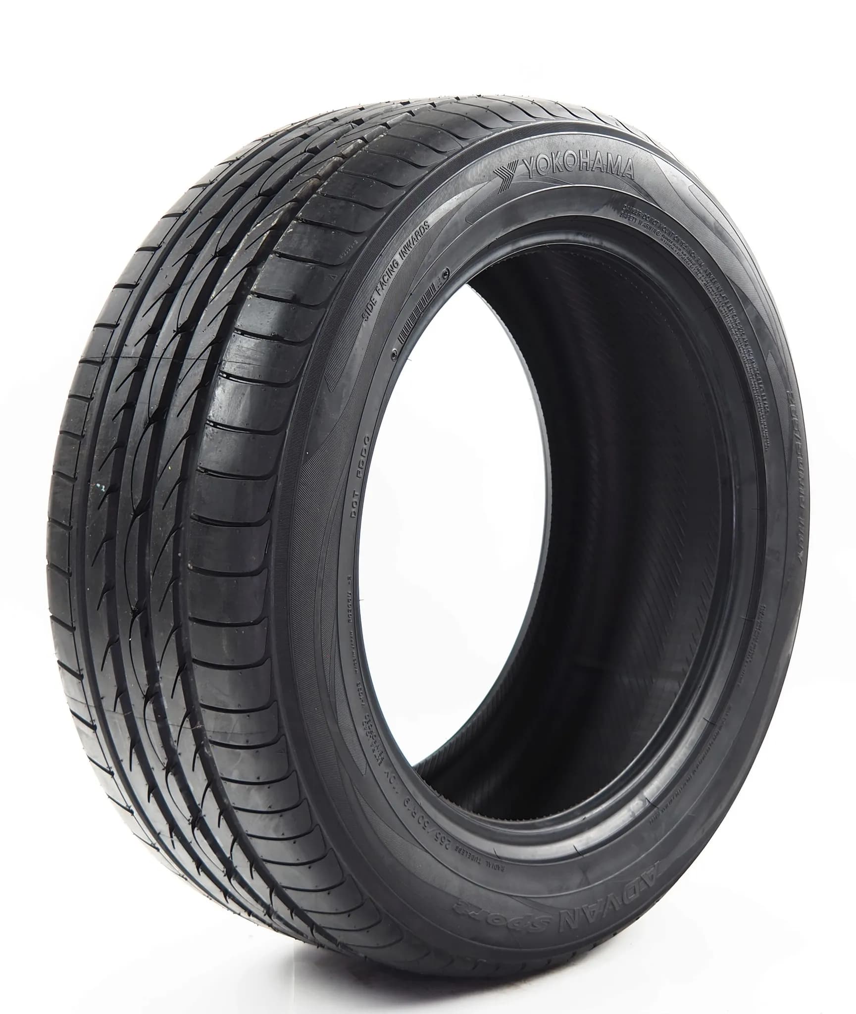 Yokohama 275/40 R19 ADVAN SPORT 105Y DOT 2011