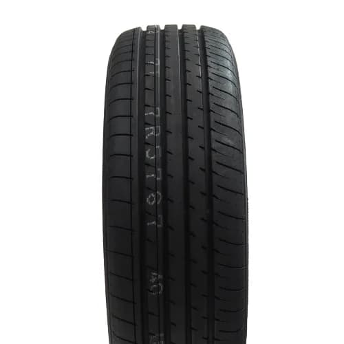 Yokohama 225/65 R17 BluEarth-XT AE61 XL 106V