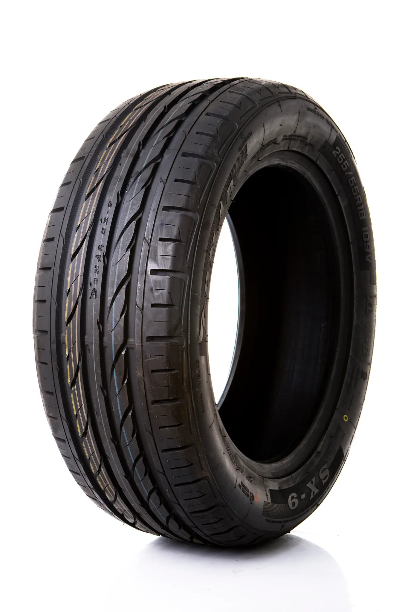 Sonar 235/55 R17 SX-9 103V XL DOT2011
