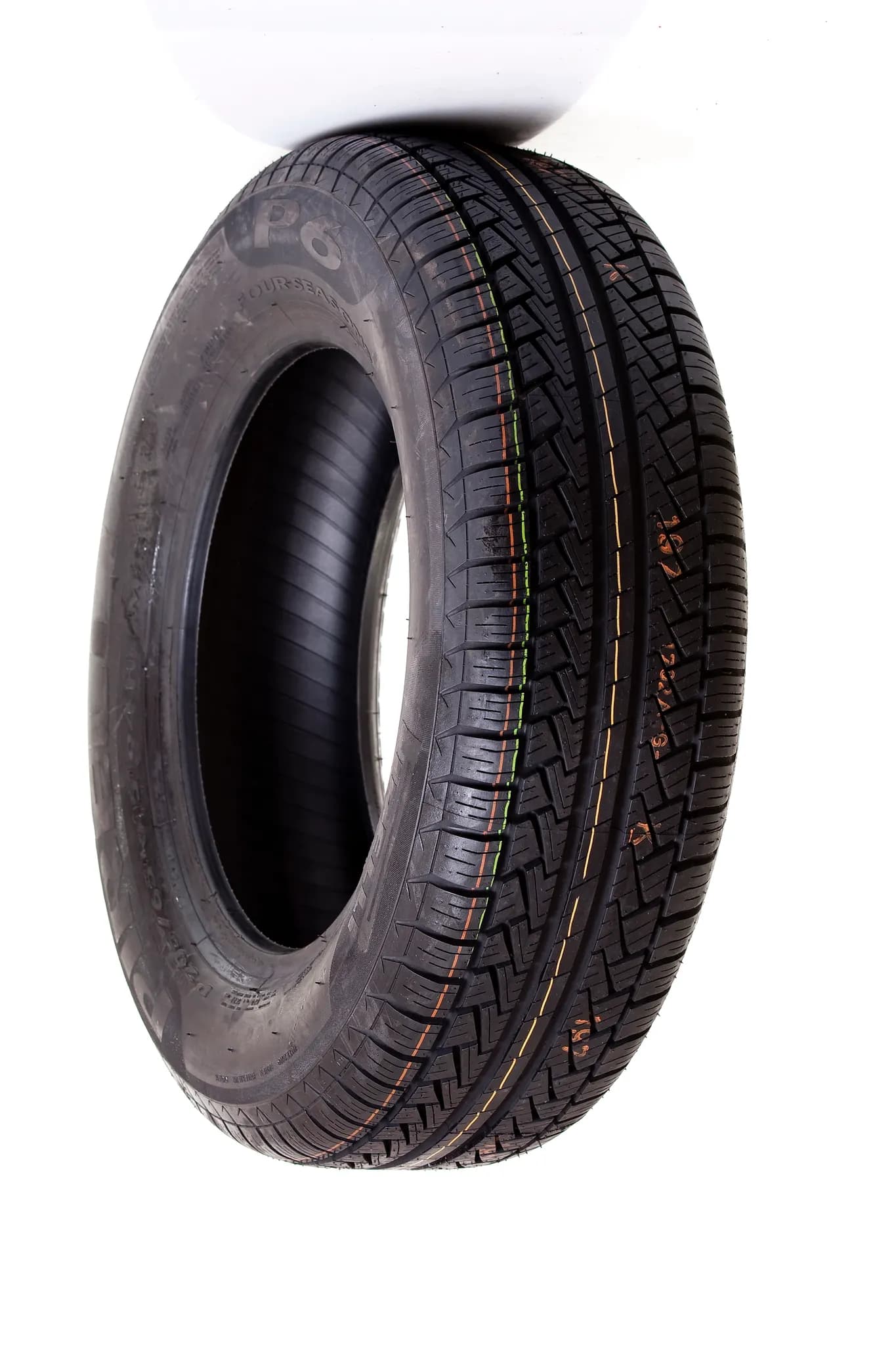 Pirelli 205/65 R15 P6FOUR 94H DOT2007