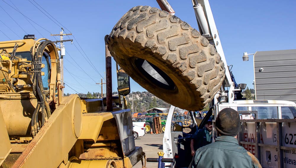 wymiana opon wielkogabarytowych