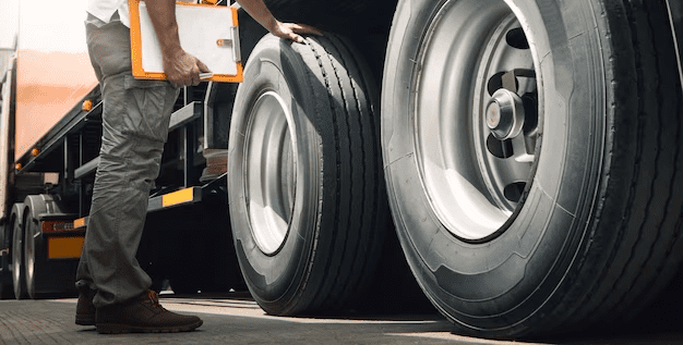 rozmiar opony w samochodzie ciężarowym 