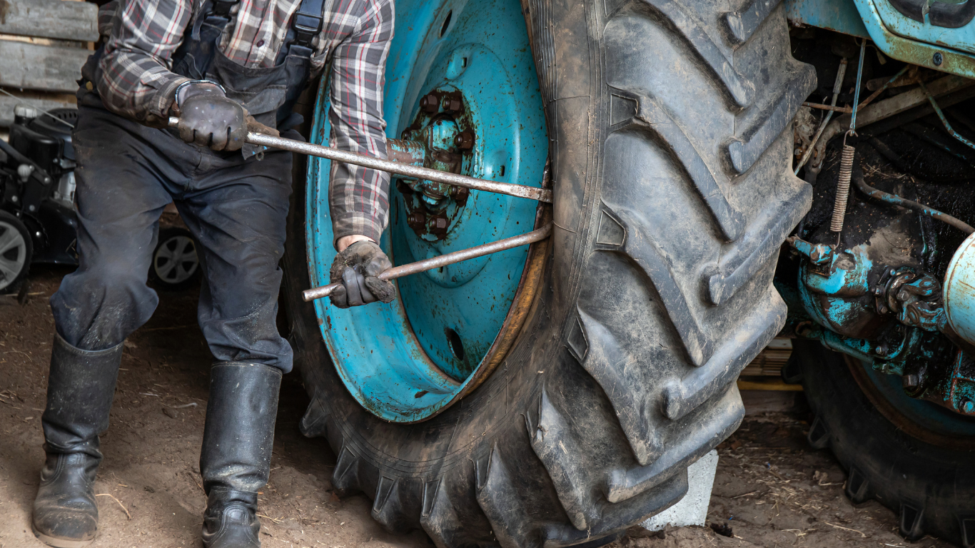 Praktyczne wskazówki do samodzielnej wymiany opon w ciągniku