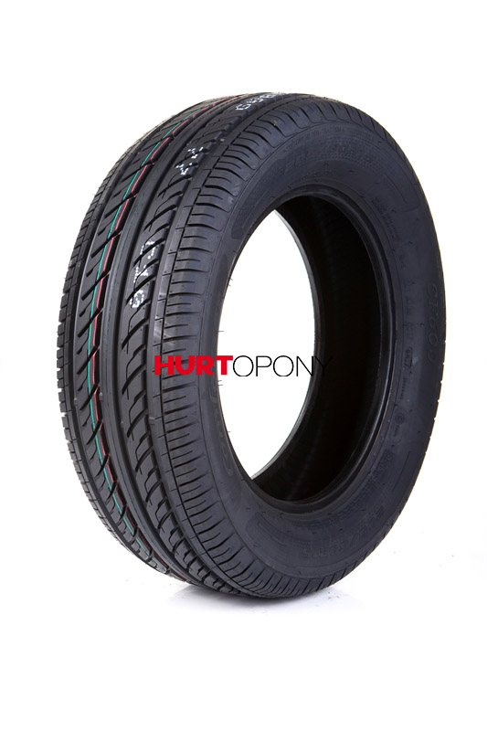Comforser 235/60R16 CF600 100H