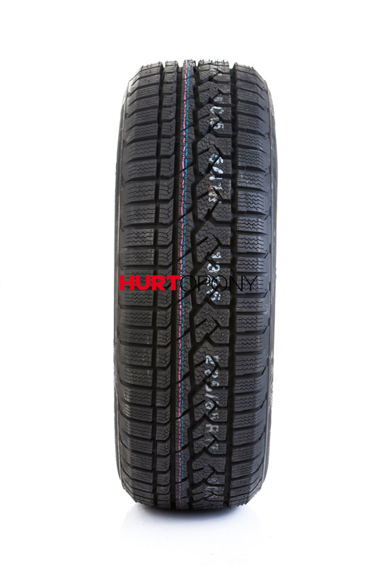 Kumho 235/65R17 I