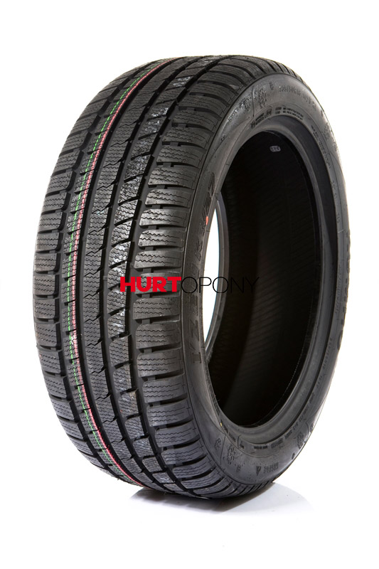 Kumho 235/45R17 I