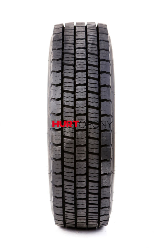 Petlas 8.5 R17.5 RZ300 121/120L