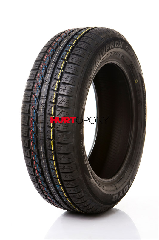 Toyo 215/65R15 SNOWPROX S942 96H DOT2012