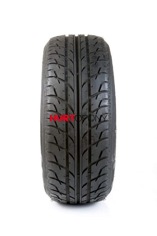 Taurus 225/40R18 HIGH PERFORMANCE 401 [92] Y XL